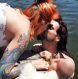 Meet your Posher, Phillip